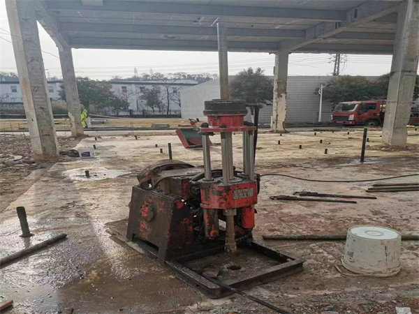 平川袖阀管小导管注浆加固施工工艺